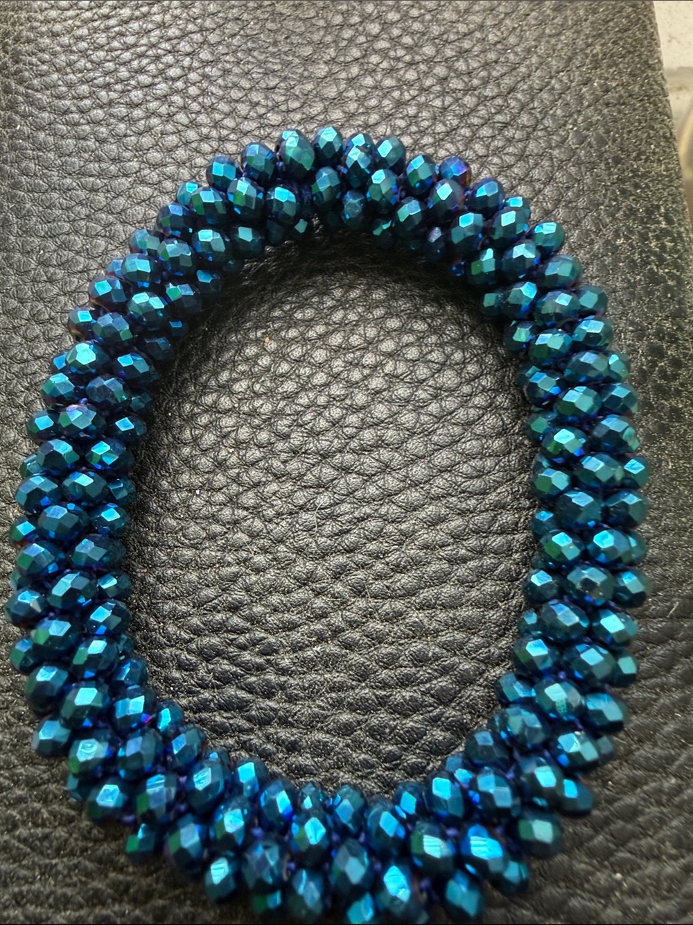 Multi-Color Beaded Women's Bracelet Bundle Set - Picture 14 of 16